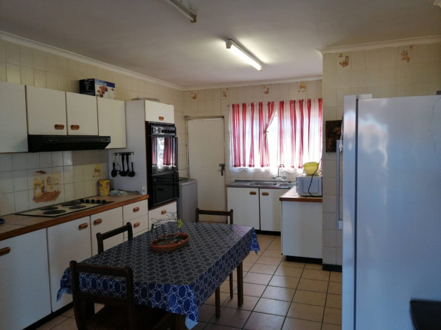 To Let 3 Bedroom Property for Rent in Bonteheuwel Western Cape